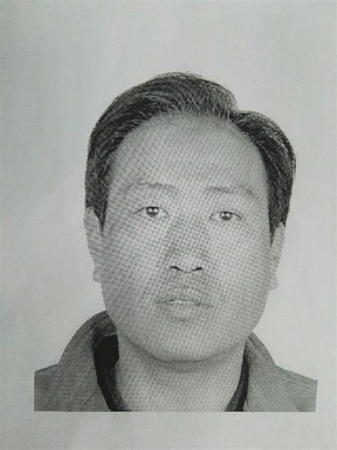 大快人心！20年前奸杀案犯罪嫌疑人落网，被抓后在作案现场下跪磕头痛哭-中国长安网