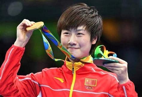 中国乒乓球历史最伟大的十位明星：张怡宁排第六，第二号称不懂球