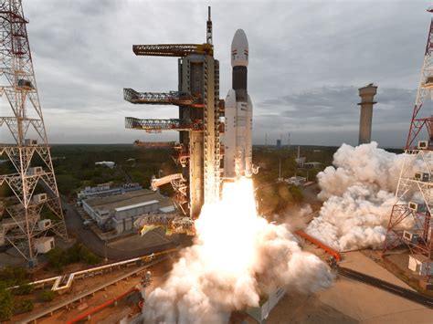 印度计划明年6月发射第三次探月任务飞船，再次挑战软着陆__财经头条