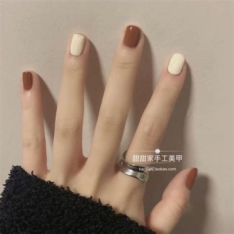 美甲纯色显白图片