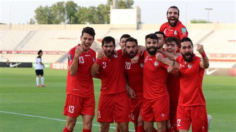 国足3-1叙利亚 晋级12强赛_球天下体育