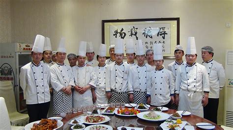 芝麻花餐饮厨师团队|芝麻花团队|芝麻花-27年食堂承包专业服务商