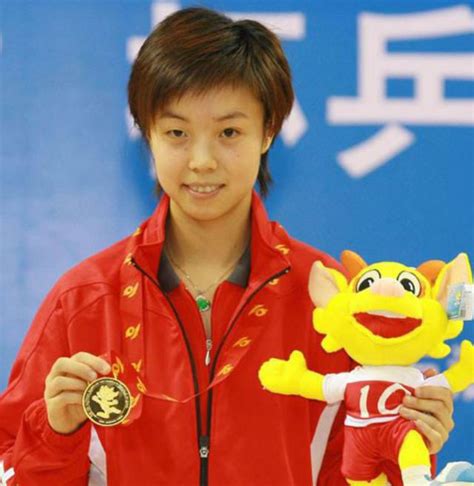 张怡宁：用“哭”赢得人生第一个乒乓球冠军