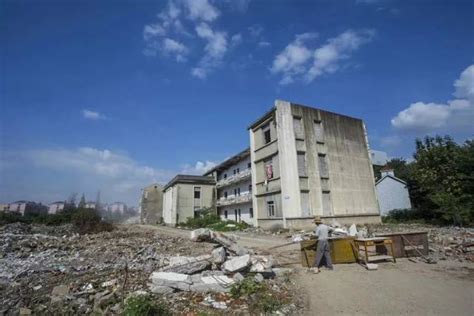 玉林市锡昂中学前教学楼拆了-玉林新闻网