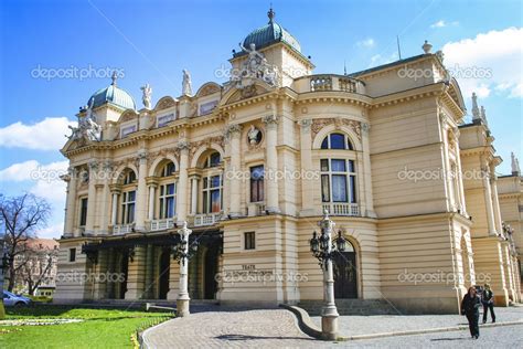 율리 slowacki 극장에서 크 라 코 프, 폴란드, 1893 년에, 건립 되었다 — 스톡 사진 © agneskantaruk #31836523