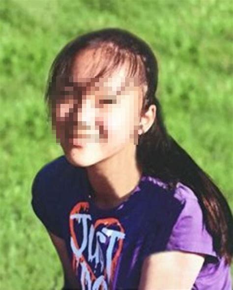华裔女孩被杀案开庭，抗议者要求严惩难民凶手却被泼热咖啡