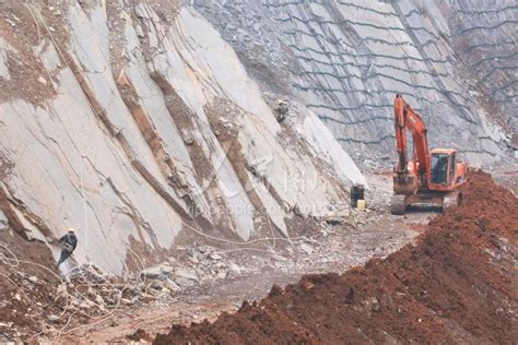 安徽铜陵：生态修复 绿化矿山-人民图片网