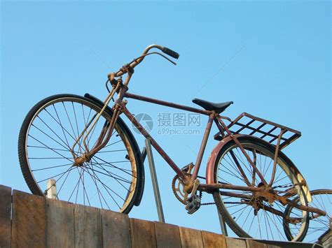 老式自行车,其它,生活百科,摄影,汇图网www.huitu.com