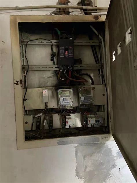 小区配电室低压设备进行巡视维护 | 电力管家