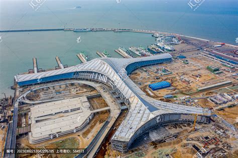 海南海口：新海滚装码头客运综合枢纽站项目加紧施工-人民图片网