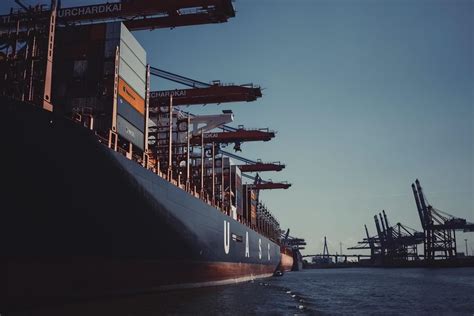 外贸出口电放提单SEAWAYBILL海运单和海运提单的区别与风险详解