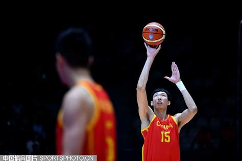 中国男篮决赛只有一个字——拼！_新体育网