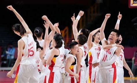 最新中国女篮名单都有谁？备战奥运资格赛女篮名单公布 - 风暴体育