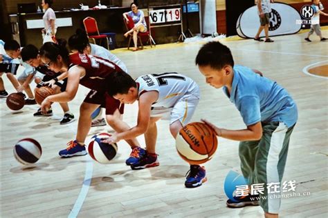 “篮”不住的精彩 岳麓区公园里社区少儿公益篮球课圆满结营!
