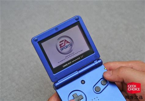 翻出任天堂15年前的GBA SP游戏机：踢了场怀旧世界杯-GBA,任天堂,游戏机 ——快科技(驱动之家旗下媒体)--科技改变未来