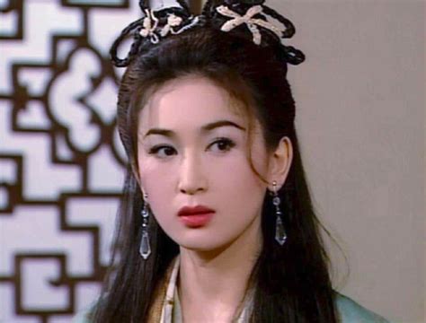 温碧霞床戏图片