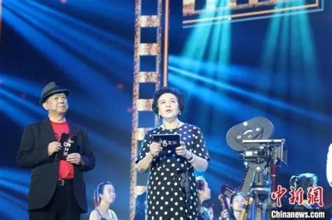 《直播开国大典》下月亮相上海，导演田沁鑫如何诠释“天字号”任务