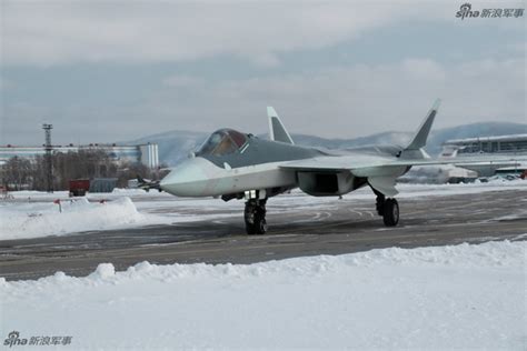 高级别“打鸟” 俄罗斯T50战斗机摄影图集_数码影像相机图片-中关村在线
