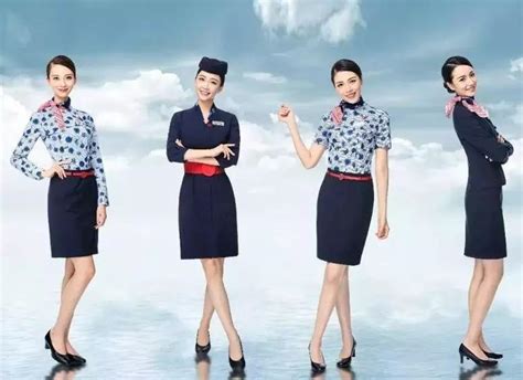 中国东方航空公司乘务员工作制服介绍-工作服厂家