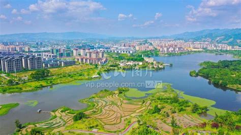 重庆梁平：城镇化建设推进城乡融合发展-人民图片网