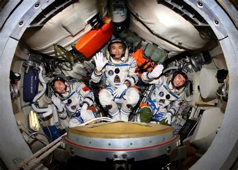 中国空间站面向全球开放，邀请各国科学家入驻！外国网友怎么看？