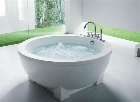 2021年9月家用浴缸有哪些类型，以及它的优缺点_浴缸_什么值得买
