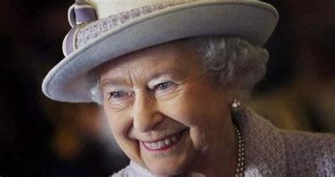 英国女王的十四顶王冠：英国王室所有王冠都有哪些（图片）_奇象网