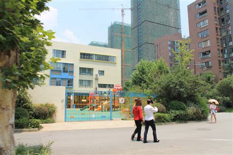 武汉当代国际花园•铂公馆-实景图(4) - 武汉安居客