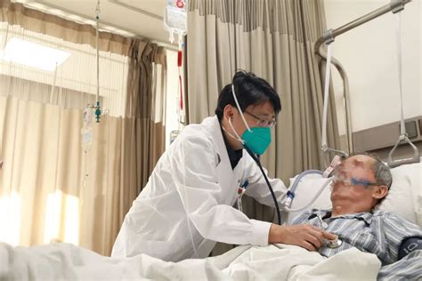 上海市同济医院呼吸病房：熬过艰难 期盼如常-医院汇-丁香园