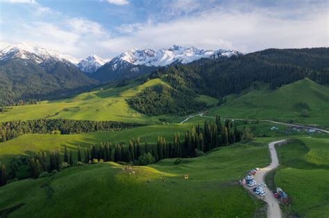 七月走进新疆伊犁 天山深处聆听自然的声音_旅游频道_凤凰网