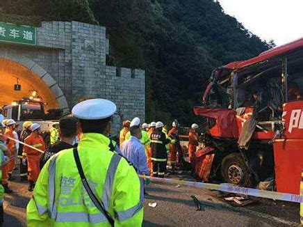 为何陕西西汉高速特大事故能造成36人死亡？ - 知乎
