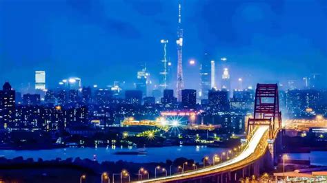 北京、上海、广州、深圳一线城市大比拼，你更喜欢哪