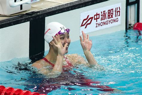 全能！泳坛女神刘湘50米自由泳逆转夺冠，体测也第一_凤凰网