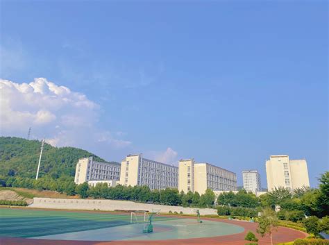 南阳理工学院有几个校区及校区地址 哪个校区最好_高三网