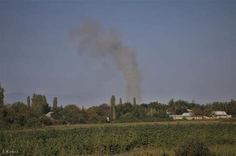 阿塞拜疆多个地区进入战时状态