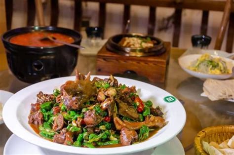 山东省人民政府 图片新闻 创意新鲁菜 品味舌尖上的山东