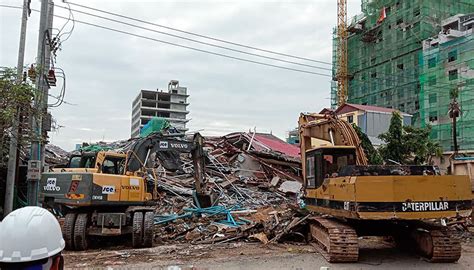 柬埔寨在建楼房坍塌，已致10死23伤_天下_新闻中心_长江网_cjn.cn