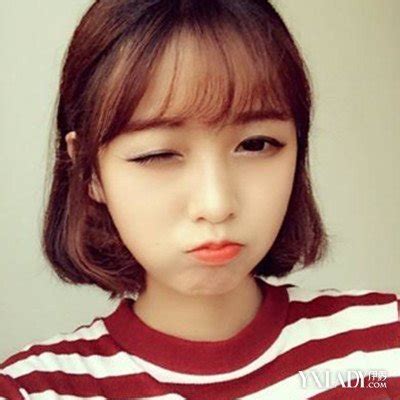 甜美女生头像刘海侧脸