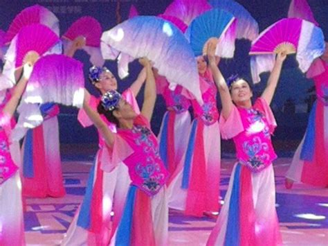 榆林市健身秧歌协会代表队喜获2018年陕西省广场舞公开赛一等奖