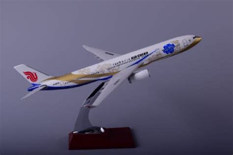 永航飞机模型厂家A330国航紫辰32CM 价格:90元/只
