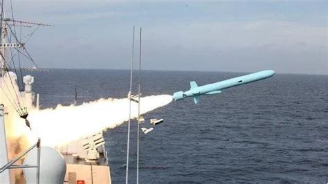 中国酷爱超音速，美国青睐亚音速：到底谁是最厉害的反舰导弹？