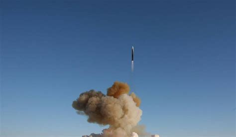 俄战略火箭军司令：“萨尔马特”导弹将在明年投入战斗值勤__财经头条