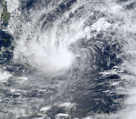 2018年台风温比亚的强对流螺旋雨带观测特征分析