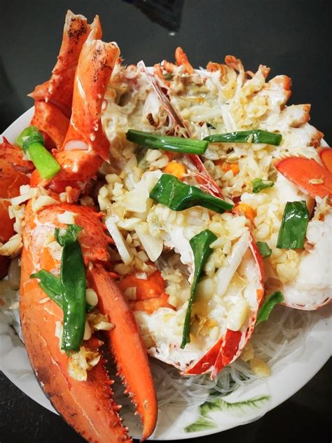 【处理波士顿龙虾的做法步骤图，怎么做好吃】connieLynn_下厨房