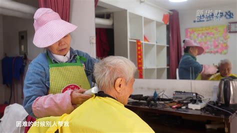 3元理发不涨价 69岁老人坚持了17年_凤凰网视频_凤凰网