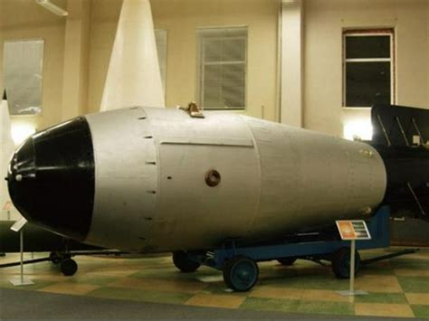 世界威力最大“沙皇炸弹”爆炸画面 可怕！