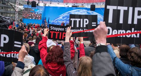 Report - Assessing the claimed benefits of TTIP | left