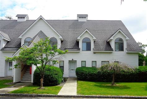 39 Lime Ridge Rd, Poughquag, NY 12570 | Zillow