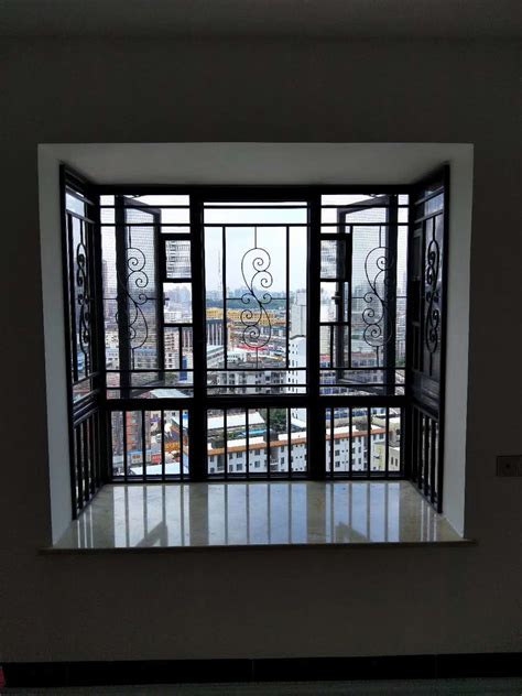 云和四合院铝角花 木纹铝窗格设计定做_铝格栅-广东众乐铝业有限公司