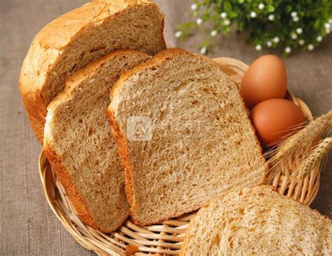 【全麦面包的做法步骤图，全麦面包怎么做好吃】面包朋福东_下厨房